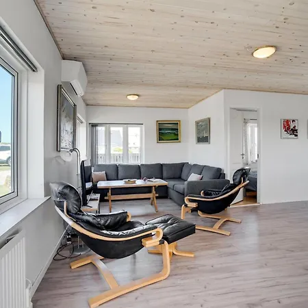 Ludwik - 150m From The Sea By Interhome Feriehus *